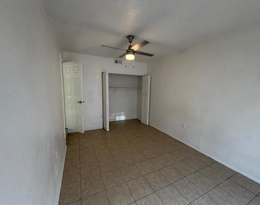 3650 Trianon Drive - Photo Thumbnail 12