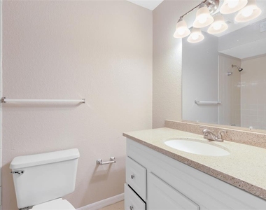 1029 S Hiawassee Road - Photo Thumbnail 7