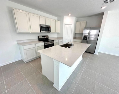 3874 Amers Loop - Photo Thumbnail 6