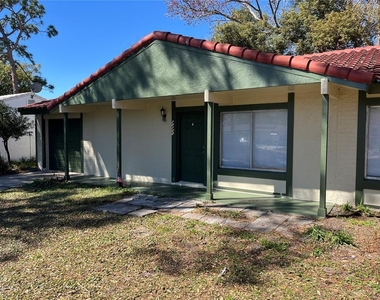 10108 Bluff Court - Photo Thumbnail 20