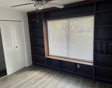 10108 Bluff Court - Photo Thumbnail 14