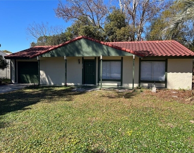 10108 Bluff Court - Photo Thumbnail 21