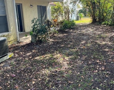10108 Bluff Court - Photo Thumbnail 17