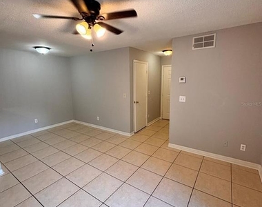 6004 Westgate Drive - Photo Thumbnail 4