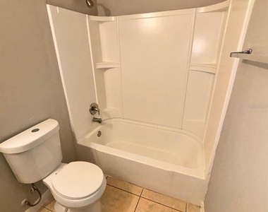 6004 Westgate Drive - Photo Thumbnail 8