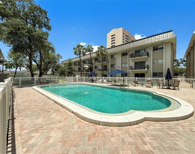 4607 W Fig Street - Photo Thumbnail 22