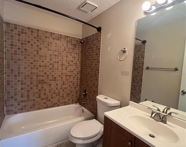 6231 Yorktown Drive - Photo Thumbnail 24
