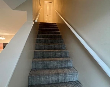 6231 Yorktown Drive - Photo Thumbnail 17