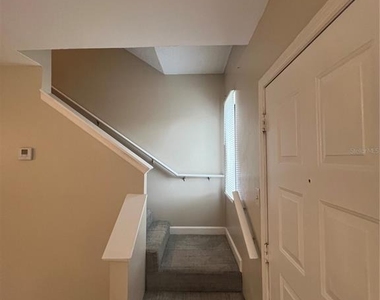 6231 Yorktown Drive - Photo Thumbnail 18