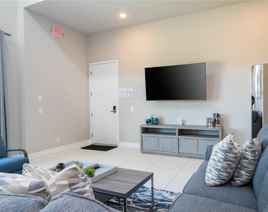 7740 Sandy Ridge Drive - Photo Thumbnail 17