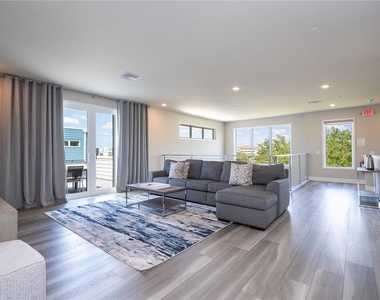 7740 Sandy Ridge Drive - Photo Thumbnail 54