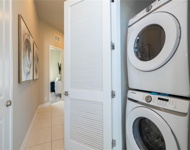 7740 Sandy Ridge Drive - Photo Thumbnail 18