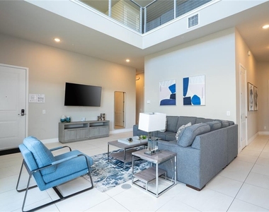 7740 Sandy Ridge Drive - Photo Thumbnail 5