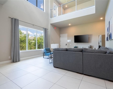 7740 Sandy Ridge Drive - Photo Thumbnail 15