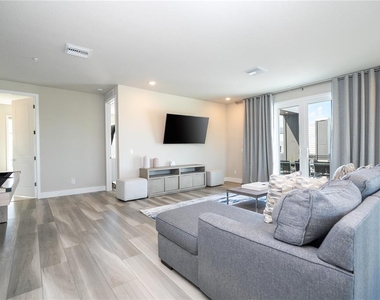 7740 Sandy Ridge Drive - Photo Thumbnail 51