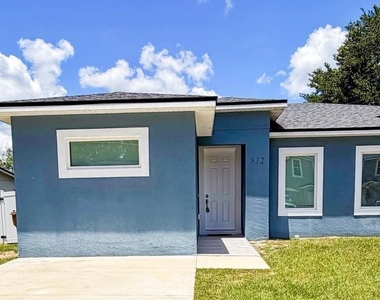 812 Glastonbury Drive - Photo Thumbnail 1