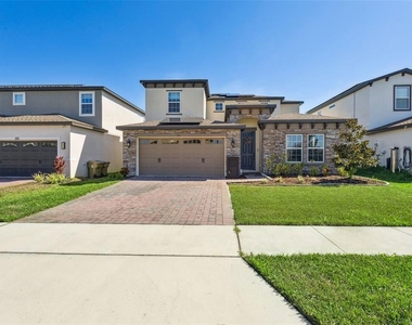 1111 Lone Palm Way - Photo Thumbnail 1