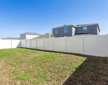 1111 Lone Palm Way - Photo Thumbnail 37