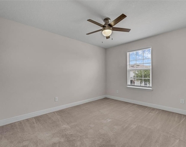 569 Bethesda Court - Photo Thumbnail 14