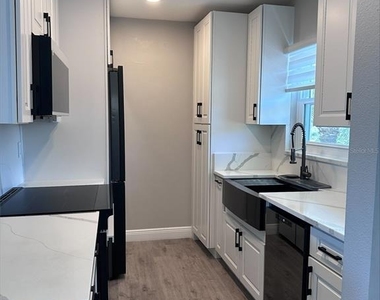 2780 Ocean Shore Boulevard - Photo Thumbnail 6
