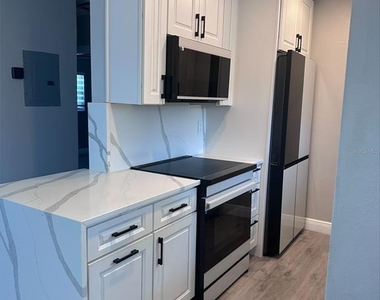2780 Ocean Shore Boulevard - Photo Thumbnail 4