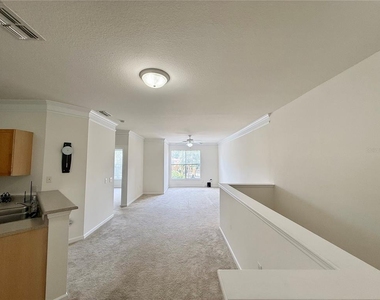 8801 Villa View Circle - Photo Thumbnail 10