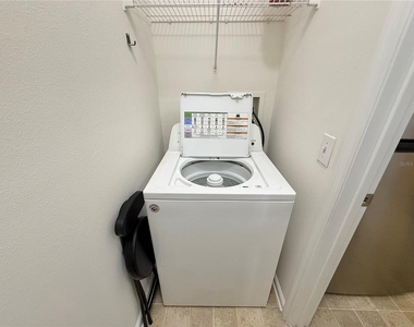 8801 Villa View Circle - Photo Thumbnail 20