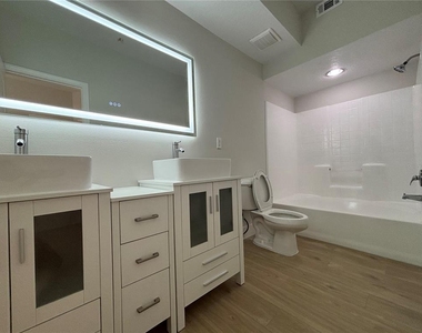 12208 Wild Iris Way - Photo Thumbnail 5
