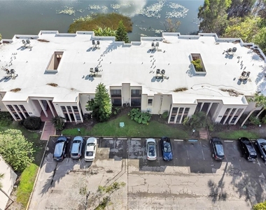 542 Orange Drive - Photo Thumbnail 2