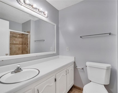 542 Orange Drive - Photo Thumbnail 30