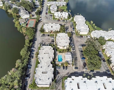 542 Orange Drive - Photo Thumbnail 6