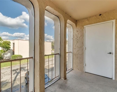 542 Orange Drive - Photo Thumbnail 31