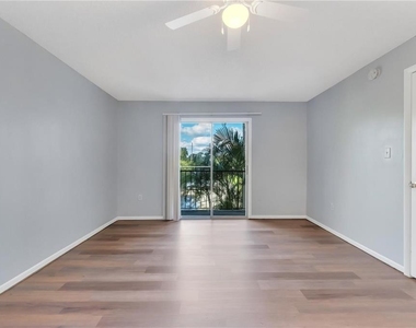 542 Orange Drive - Photo Thumbnail 28