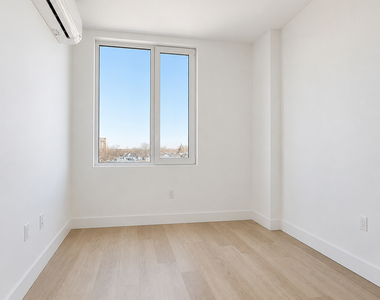 1629 brooklyn - Photo Thumbnail 3