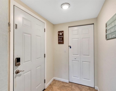 159 Laurie Drive - Photo Thumbnail 7