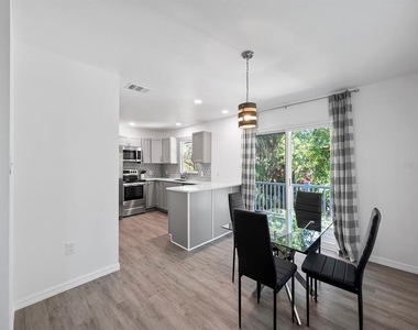 23019 Seneca Avenue - Photo Thumbnail 11