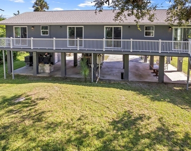 23019 Seneca Avenue - Photo Thumbnail 20