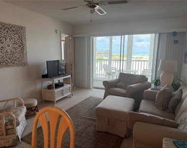 1400 Tarpon Center Drive - Photo Thumbnail 6