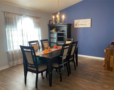 4600 Tarrega Street - Photo Thumbnail 5
