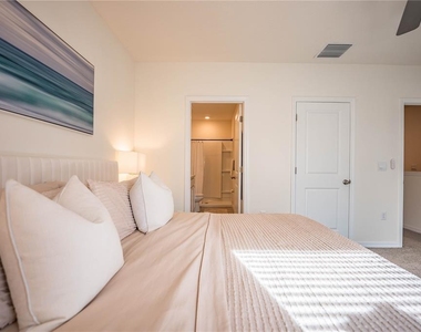3551 Marigold Patch Court - Photo Thumbnail 32