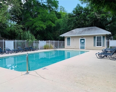 887 Nw 21st Avenue - Photo Thumbnail 34