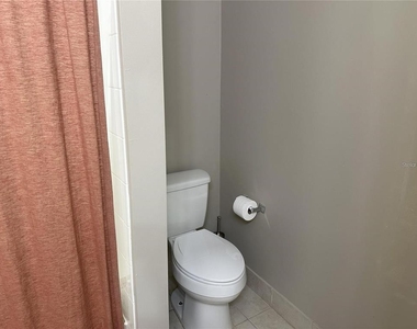 887 Nw 21st Avenue - Photo Thumbnail 26