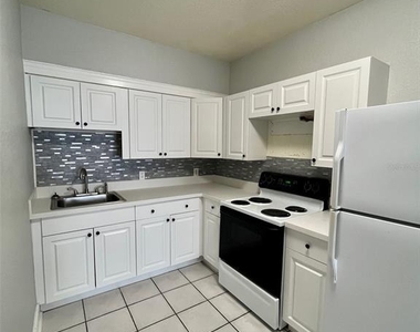 644 4th Avenue S - Photo Thumbnail 3