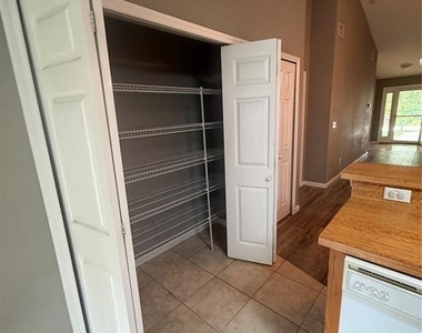 49 Providence Lane - Photo Thumbnail 7