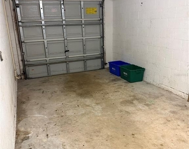 49 Providence Lane - Photo Thumbnail 3