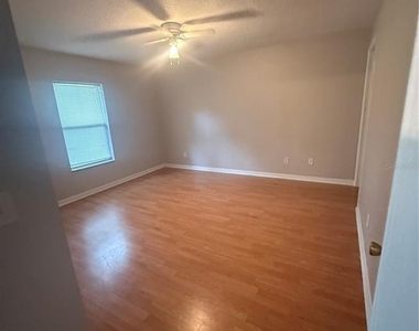 49 Providence Lane - Photo Thumbnail 10