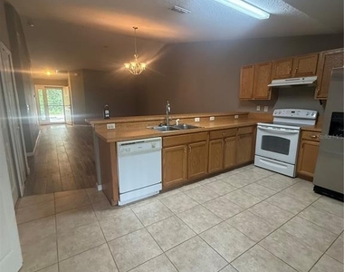 49 Providence Lane - Photo Thumbnail 5