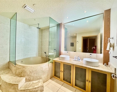 101 Palm Harbor Parkway - Photo Thumbnail 10
