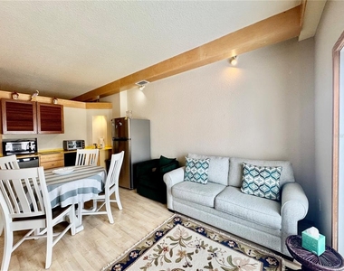 101 Palm Harbor Parkway - Photo Thumbnail 4
