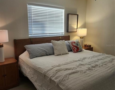 2473 Rosa Lane - Photo Thumbnail 9